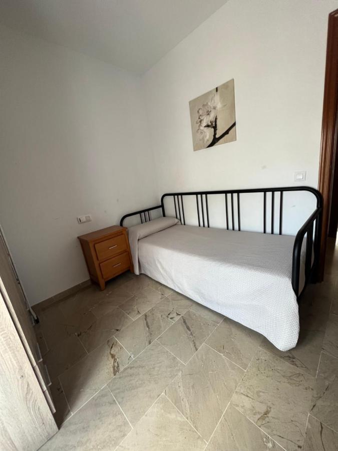 Huerto Apartment Lucena Bagian luar foto